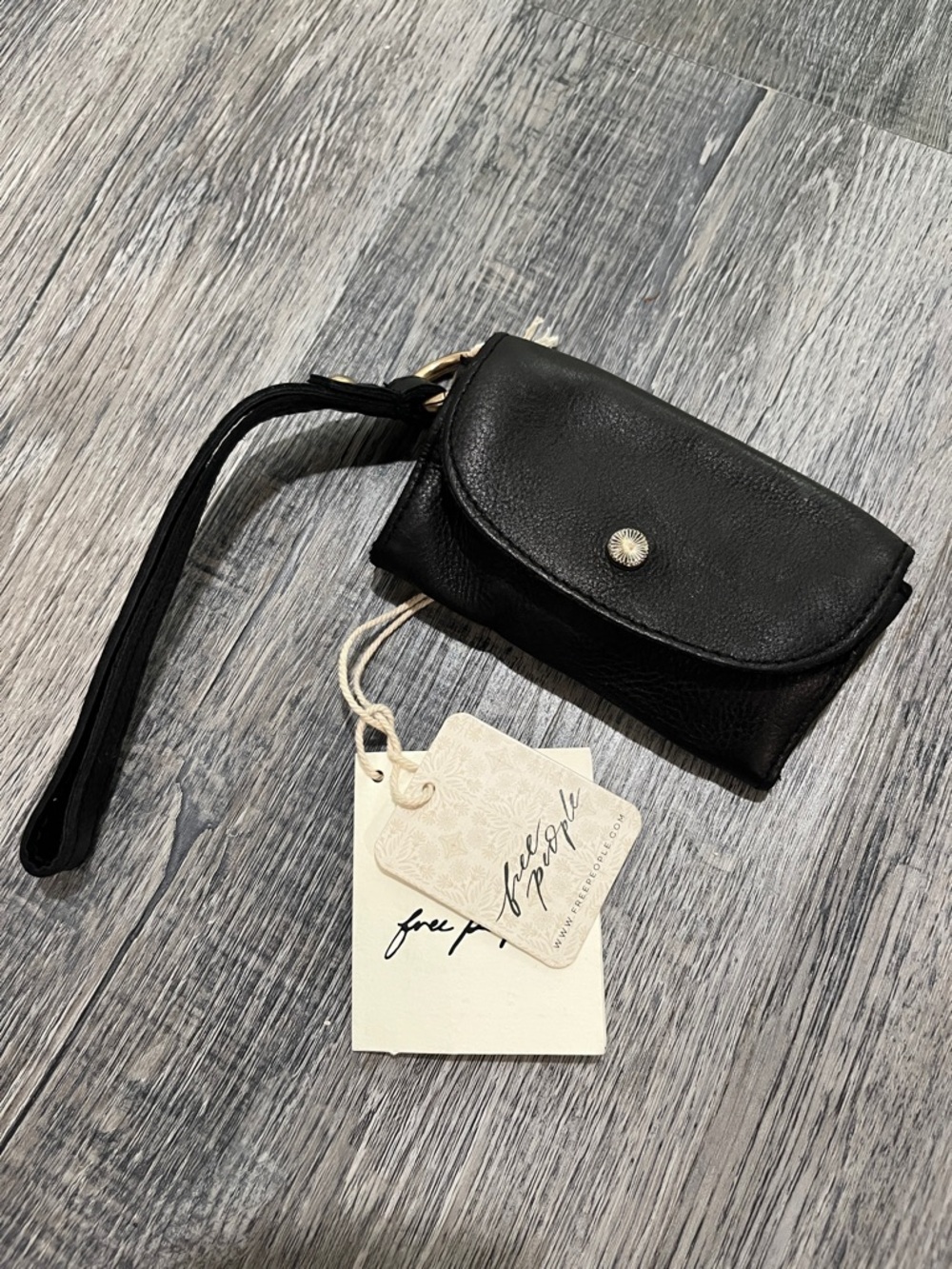 Free People NWT black leather bag lanyard - Picture 4 of 7